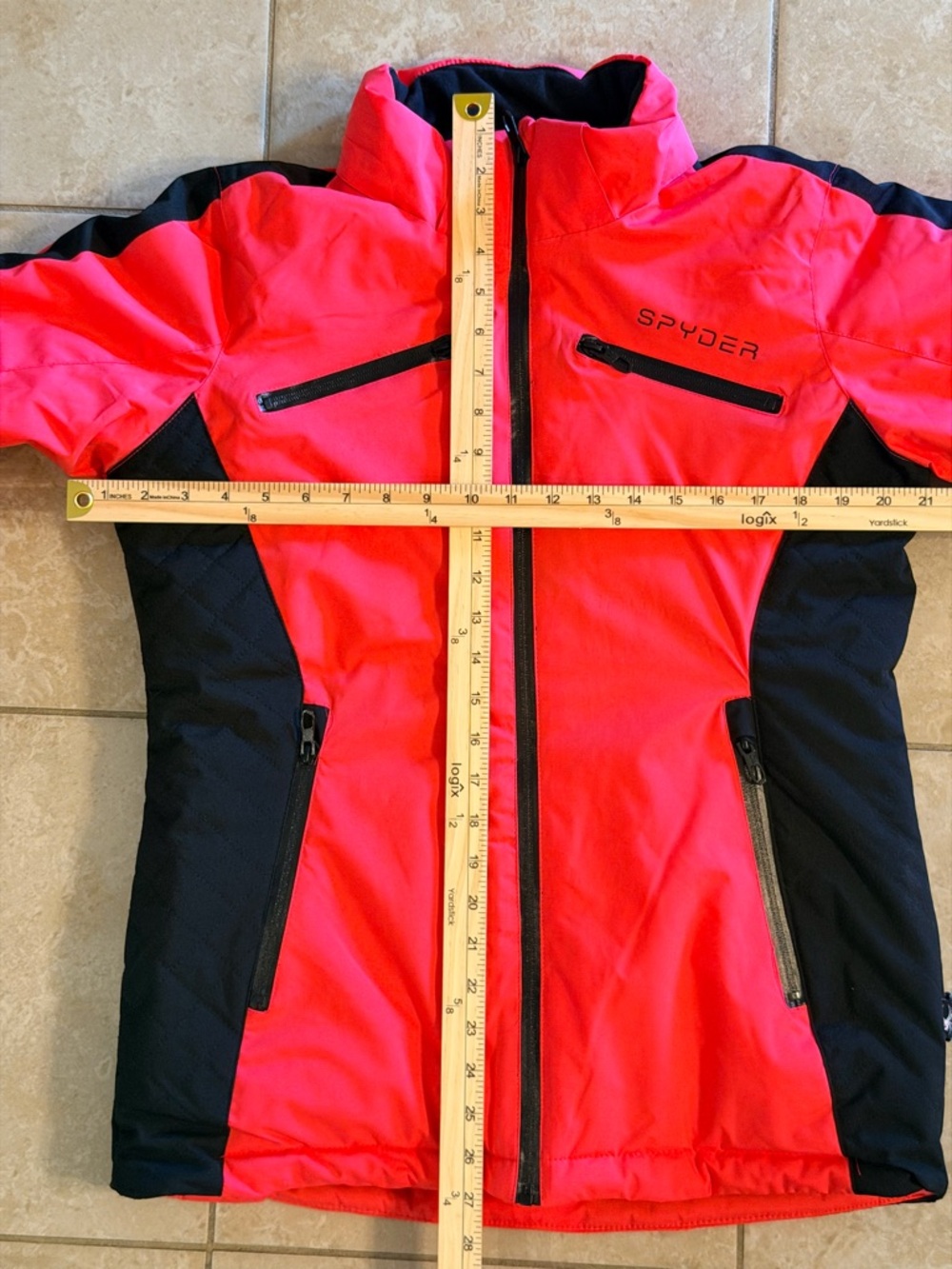 Spyder Red and Black Insulated Ski Jacket with Spider Logo - Picture 14 of 16